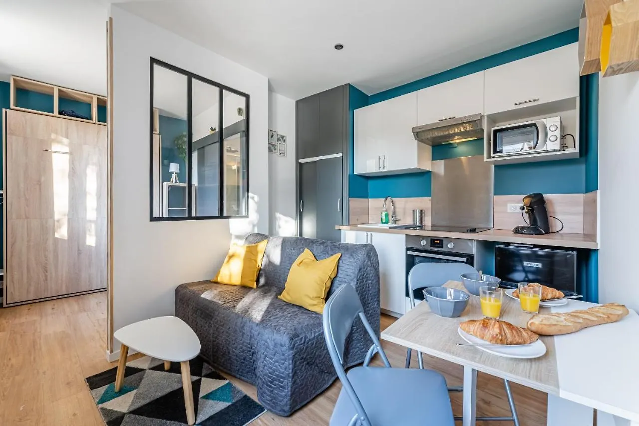 Appartement Studio Climatisé, proche des commodités, au calme. à Toulon