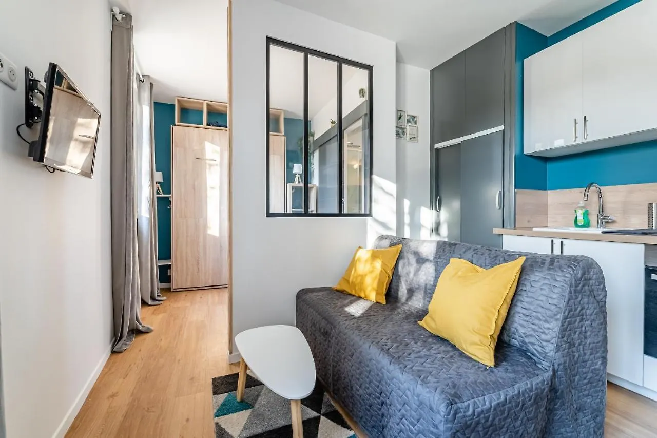 Appartement Studio Climatisé, proche des commodités, au calme. à Toulon