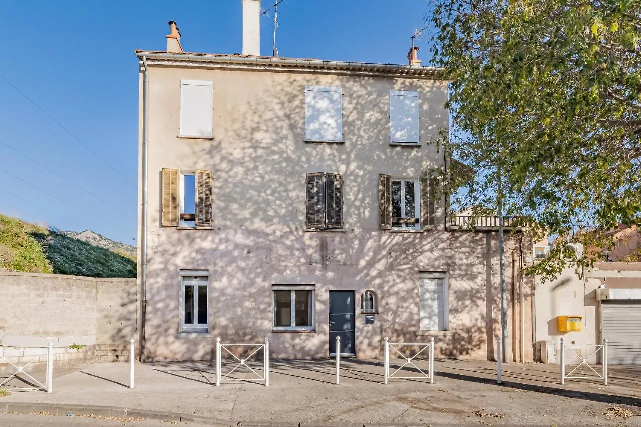 Appartement Studio Climatisé, proche des commodités, au calme. à Toulon