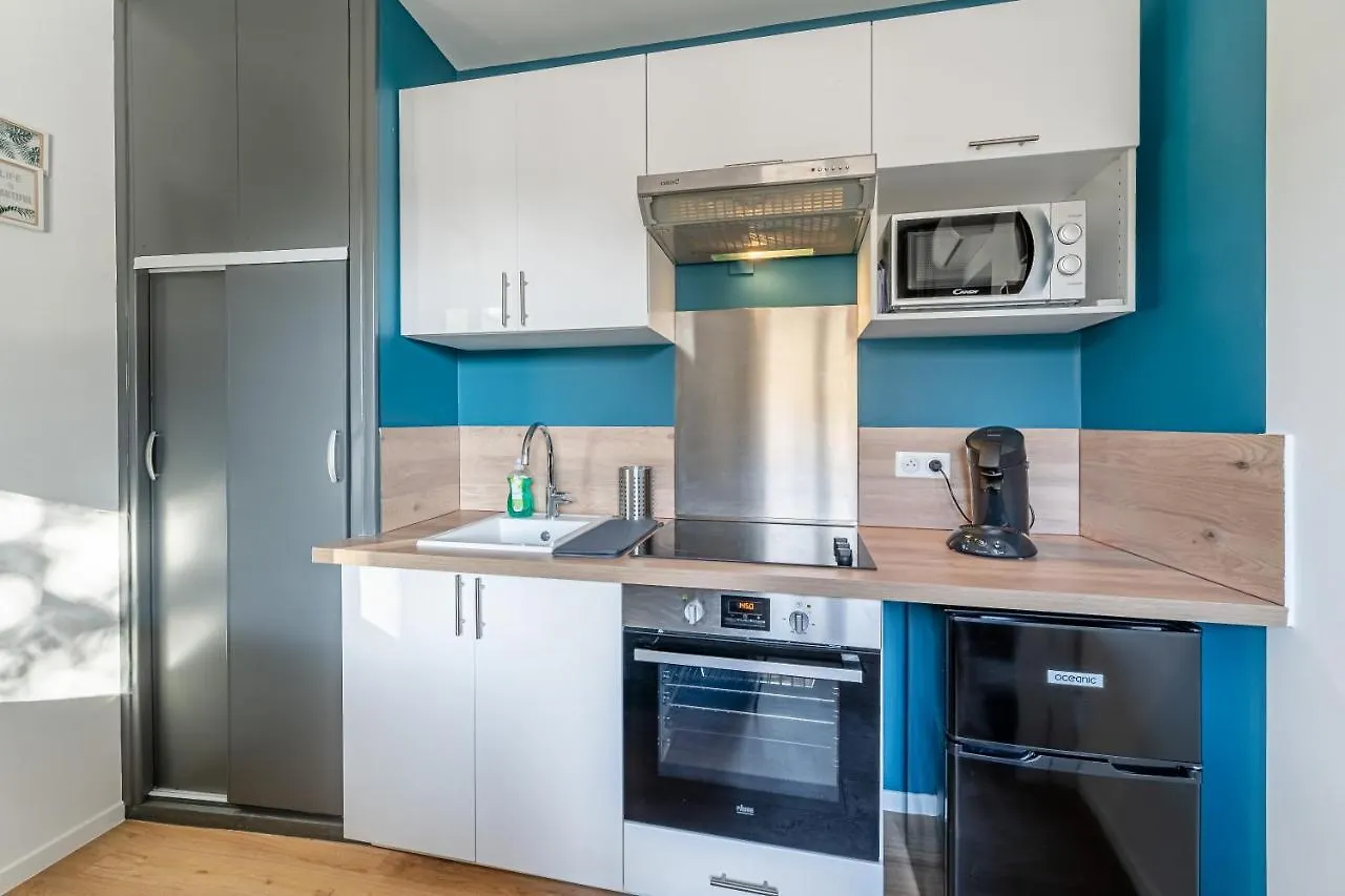 Studio Climatise, Proche Des Commodites, Au Calme. Apartment Toulon France